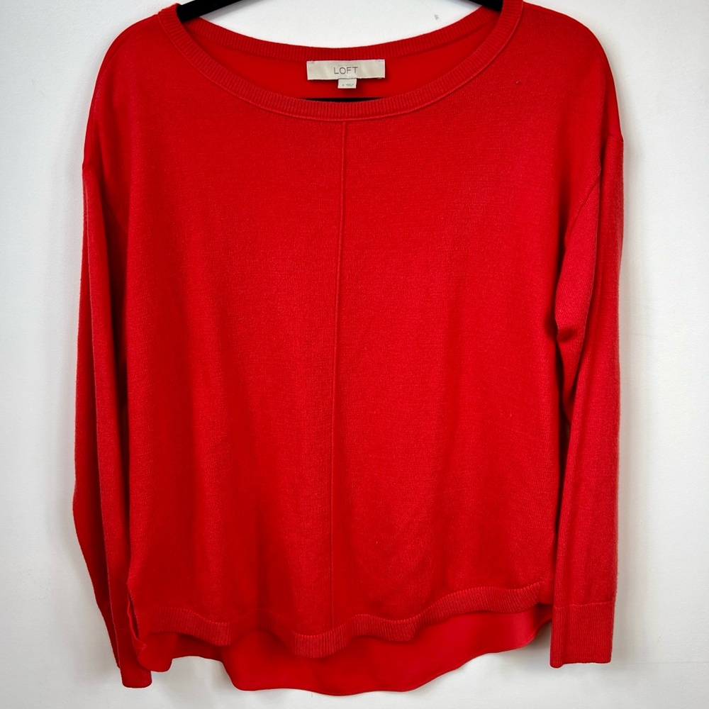 Ann Taylor Loft Women's Feminine Chic Red Sweater Scoop Neck Lightweight Size Sm
